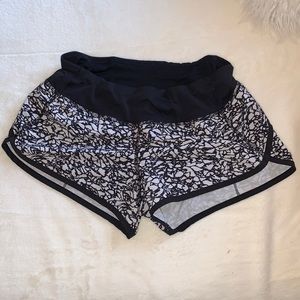 lululemon speed shorts 2.5”